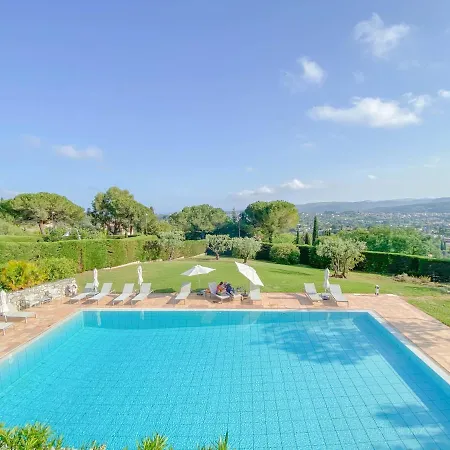 St Maxime Bed & Breakfast Saint-Paul-de-Vence